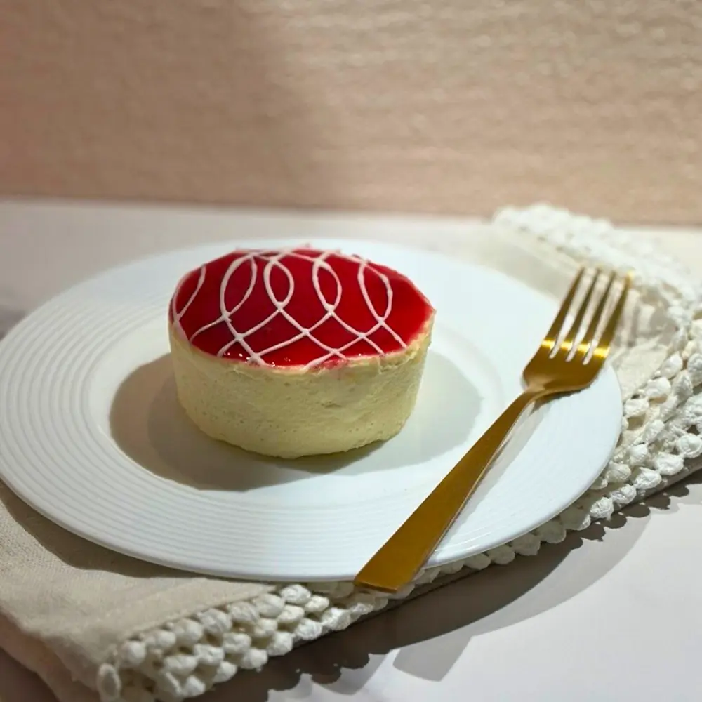 Mini Raspberry Cheesecake - Bindi North America